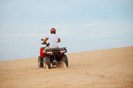 Dubai Desert Safari With Quad Biking