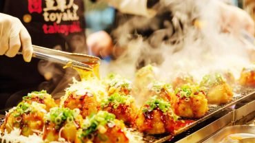 Osaka Street Food and Nightlife